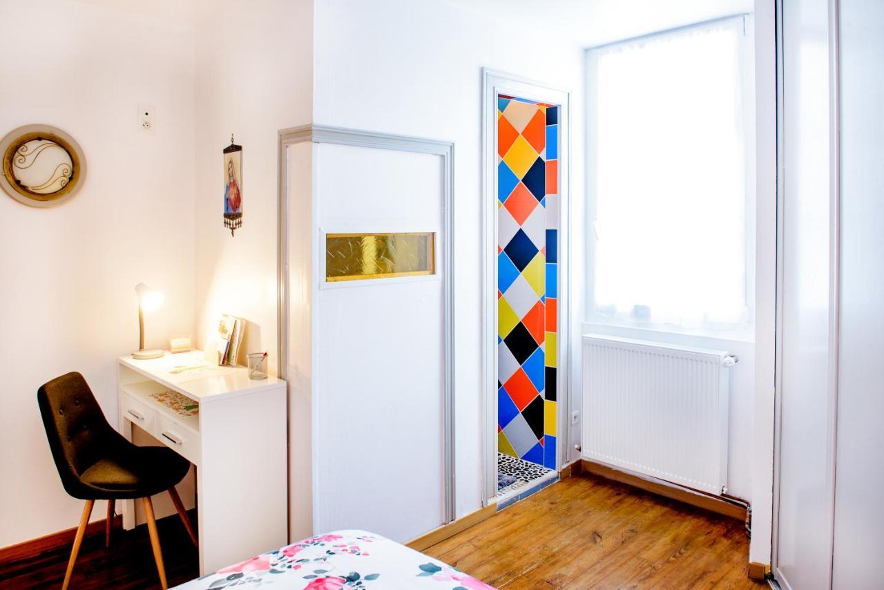 La Sainte Famille Guest house *